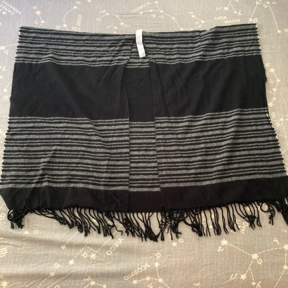 F21 Open From Poncho